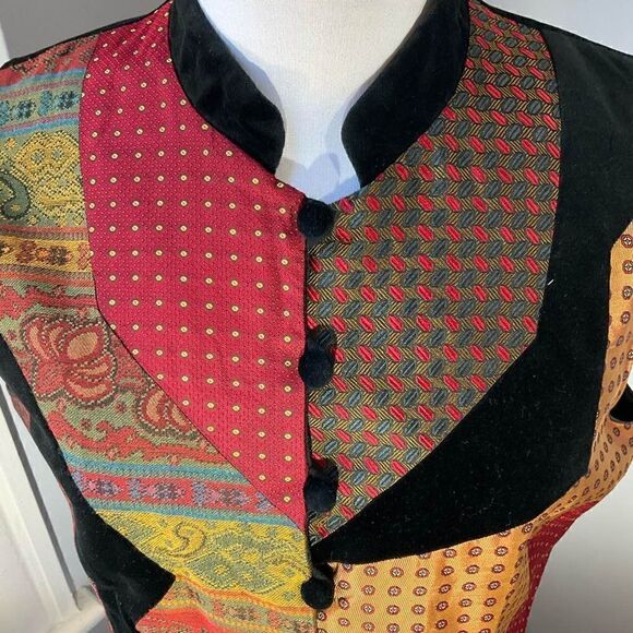 Vintage 80’s Patchwork Vest, M Beverly Goldberg!! Velvet! Academia cottagecore - Picture 3 of 8
